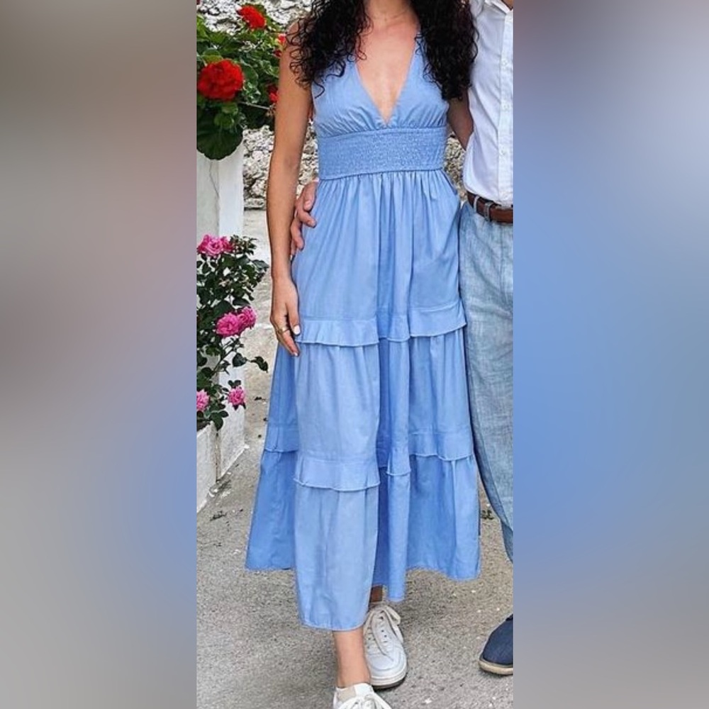 Abercrombie & Fitch light blue midi sundress